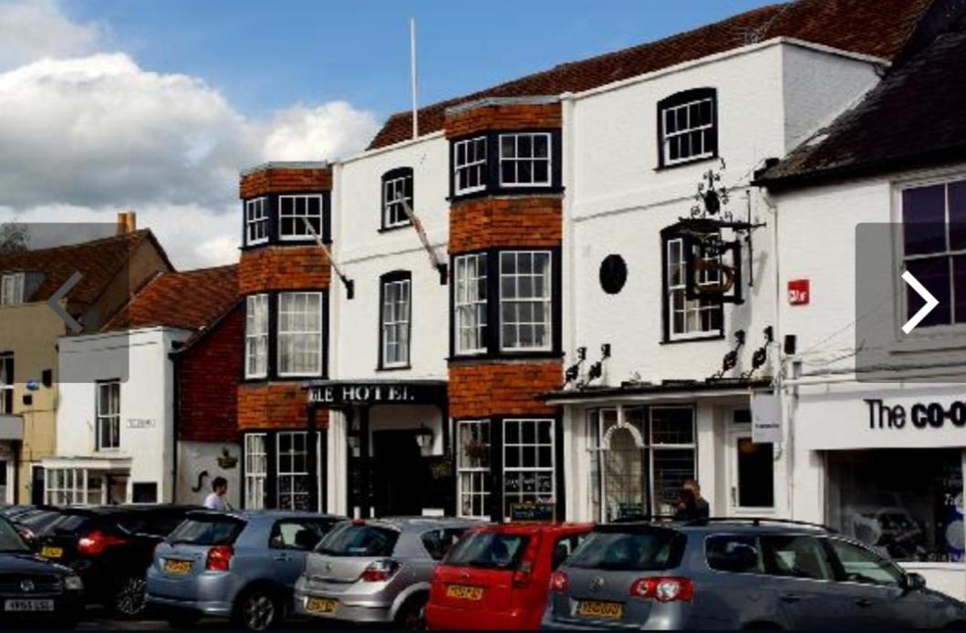 Bugle Hotel Titchfield Exterior photo